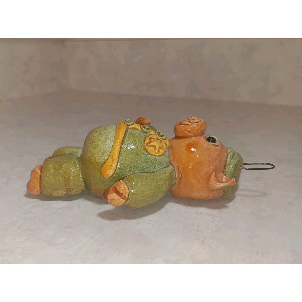 Vtg rustic salt dough Pig Cop ornament handmade folk art christmas decoration - Picture 3 of 5